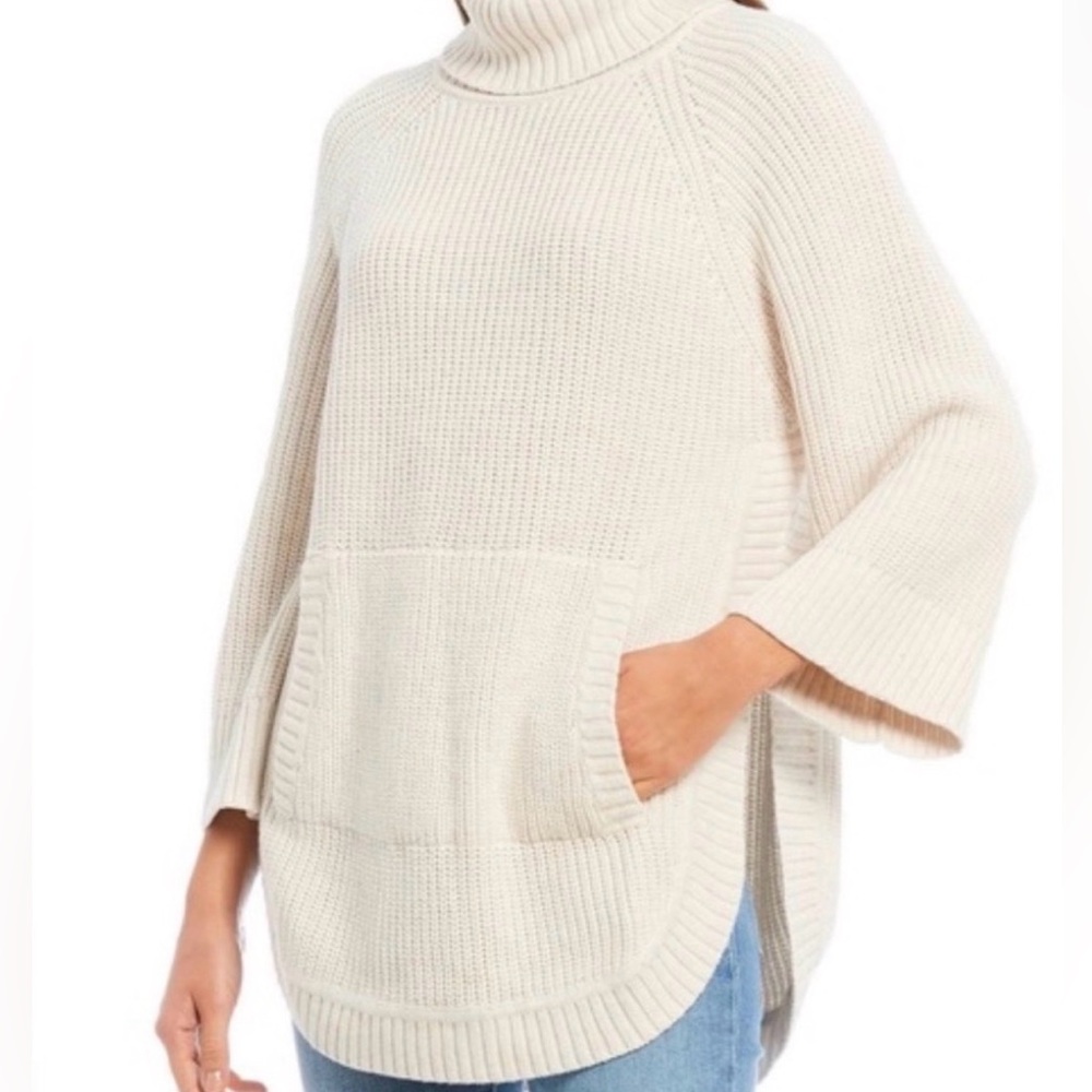 Cream cowl neck sweater (Raelynn turtleneck) by UGG ❤️